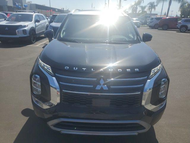 new 2025 Mitsubishi Outlander car, priced at $46,590