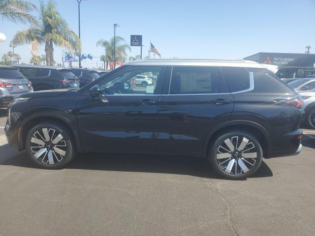 new 2025 Mitsubishi Outlander car, priced at $46,590