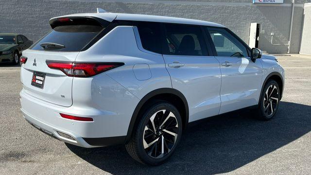 new 2024 Mitsubishi Outlander car, priced at $36,230