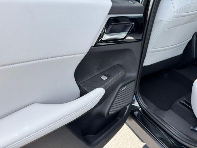 new 2025 Mitsubishi Outlander car, priced at $36,680
