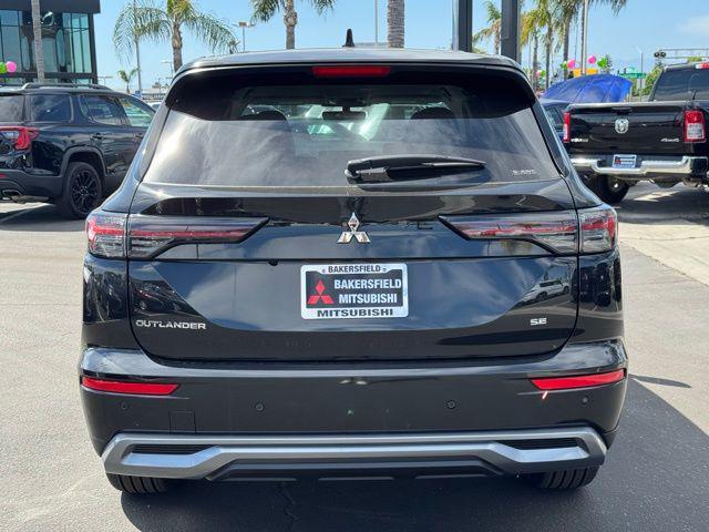 new 2025 Mitsubishi Outlander car, priced at $36,680