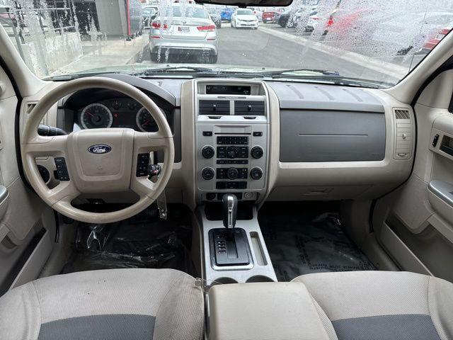 used 2008 Ford Escape Hybrid car, priced at $7,999