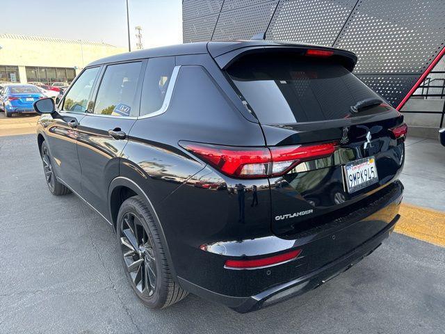 new 2024 Mitsubishi Outlander car, priced at $32,999