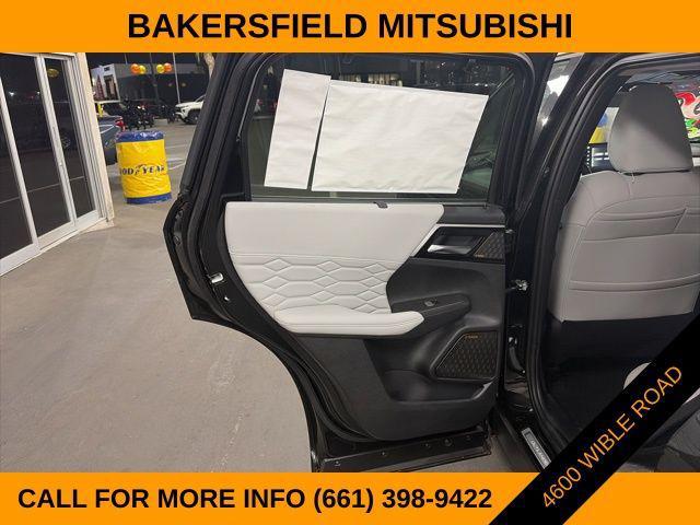 new 2025 Mitsubishi Outlander car, priced at $46,760