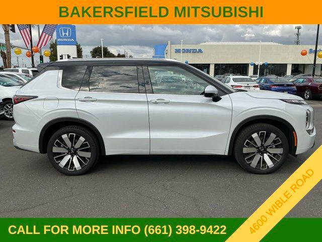 used 2025 Mitsubishi Outlander car, priced at $36,595