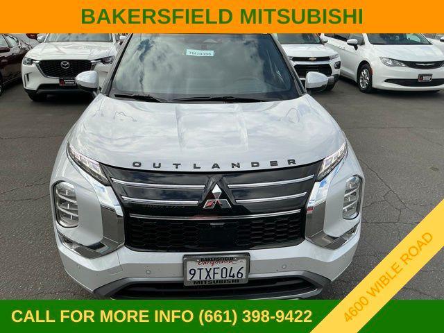 used 2025 Mitsubishi Outlander car, priced at $36,595