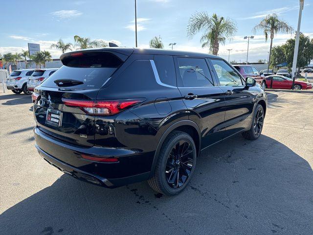 new 2024 Mitsubishi Outlander car, priced at $37,360