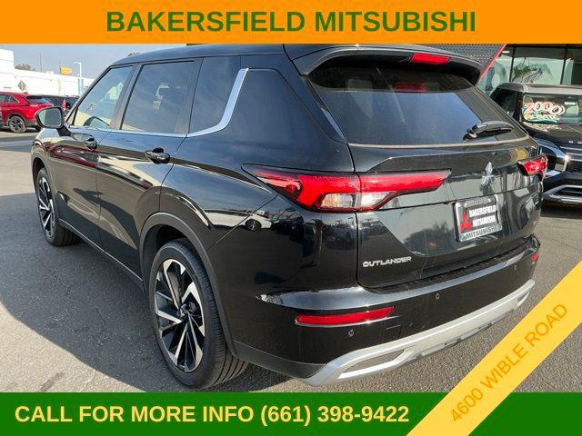 used 2024 Mitsubishi Outlander car, priced at $25,887