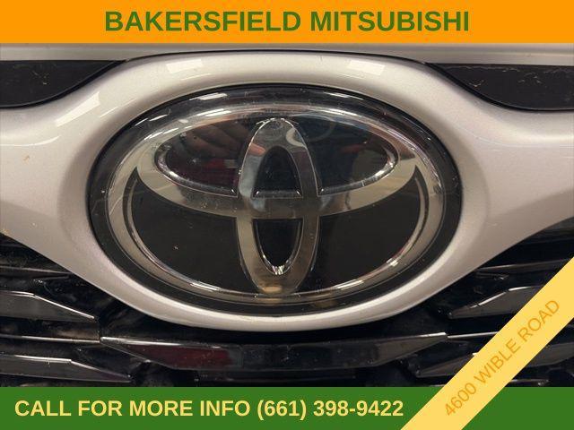 used 2023 Toyota Highlander car, priced at $32,995