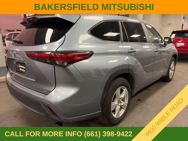 used 2023 Toyota Highlander car, priced at $32,995