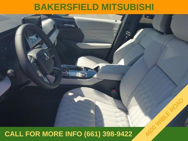 new 2025 Mitsubishi Outlander car, priced at $46,640