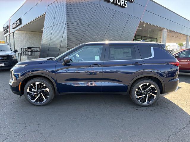 new 2024 Mitsubishi Outlander car, priced at $36,385