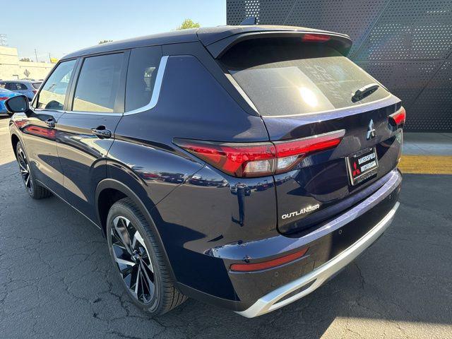 new 2024 Mitsubishi Outlander car, priced at $36,385