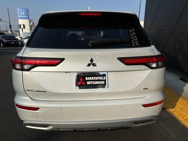 new 2024 Mitsubishi Outlander car, priced at $36,810