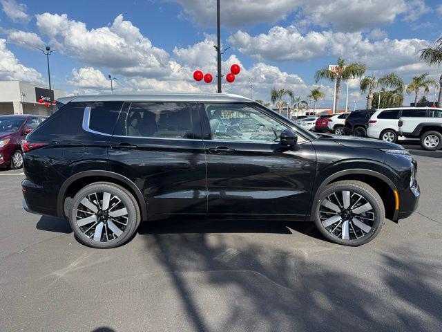 new 2025 Mitsubishi Outlander car, priced at $45,035