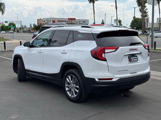 used 2024 GMC Terrain car, priced at $25,999