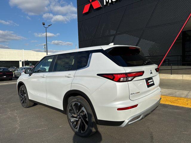 new 2024 Mitsubishi Outlander car, priced at $36,930