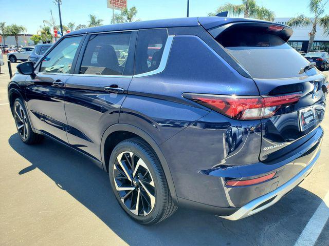 used 2024 Mitsubishi Outlander car, priced at $28,797