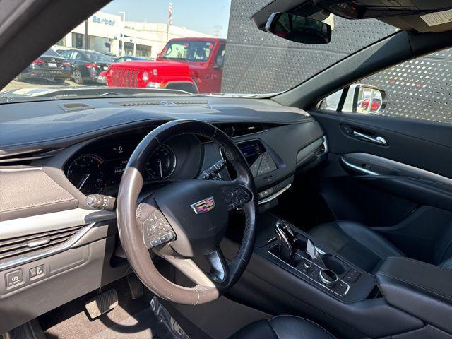 used 2022 Cadillac XT4 car, priced at $22,500