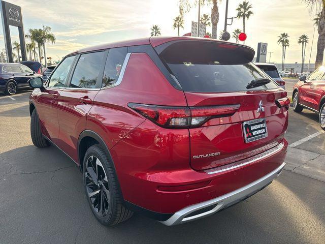 new 2024 Mitsubishi Outlander car, priced at $36,885