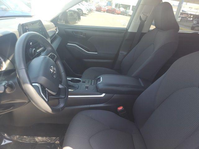 used 2022 Toyota Highlander car, priced at $31,791