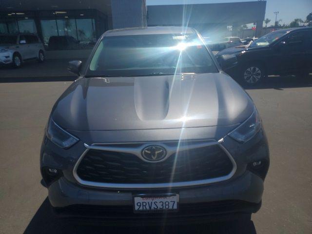 used 2022 Toyota Highlander car, priced at $31,791