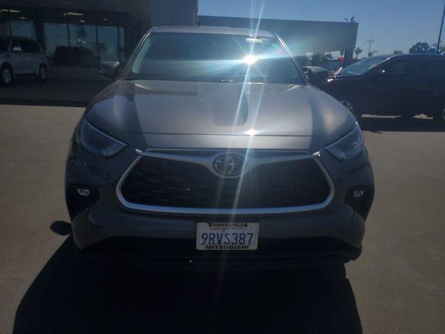 used 2022 Toyota Highlander car, priced at $31,791