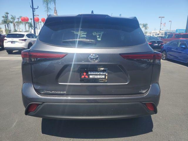 used 2022 Toyota Highlander car, priced at $31,791