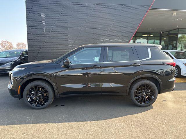 new 2024 Mitsubishi Outlander car, priced at $38,040