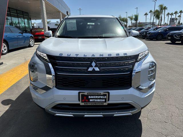 new 2024 Mitsubishi Outlander car, priced at $36,810