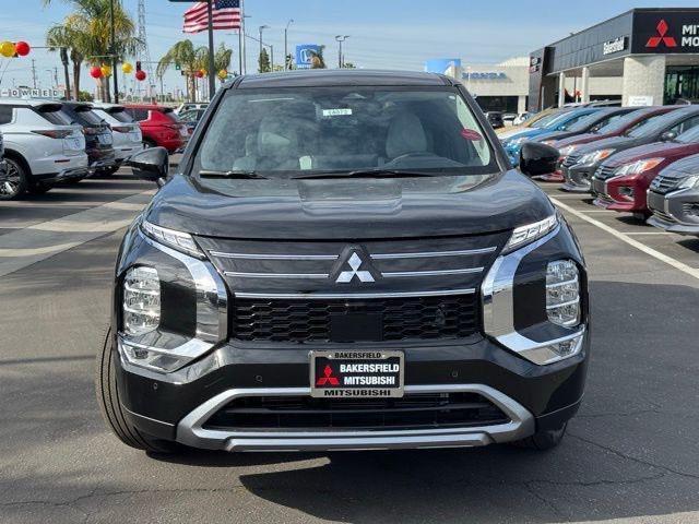 new 2025 Mitsubishi Outlander car, priced at $39,880