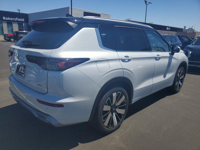 new 2025 Mitsubishi Outlander car, priced at $45,145