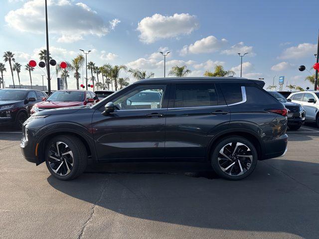 new 2024 Mitsubishi Outlander car, priced at $39,805