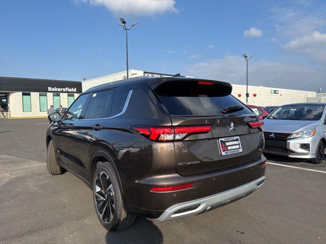 new 2024 Mitsubishi Outlander car, priced at $39,805