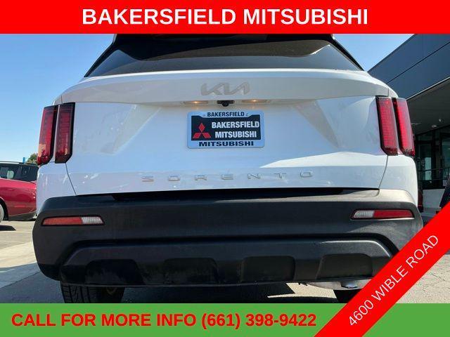 used 2022 Kia Sorento car, priced at $22,895
