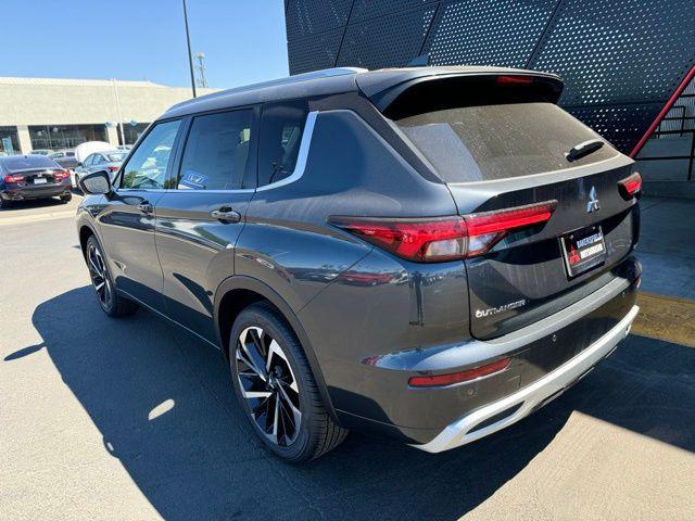 new 2024 Mitsubishi Outlander car, priced at $35,999