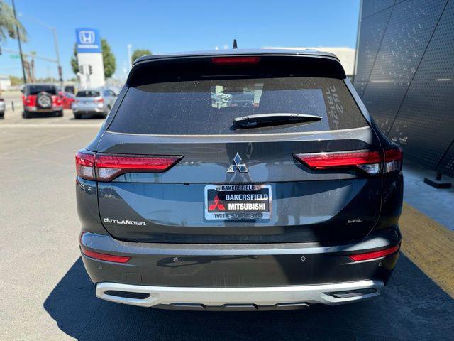 new 2024 Mitsubishi Outlander car, priced at $35,999