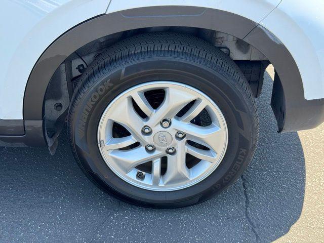 used 2024 Hyundai Venue car, priced at $19,791