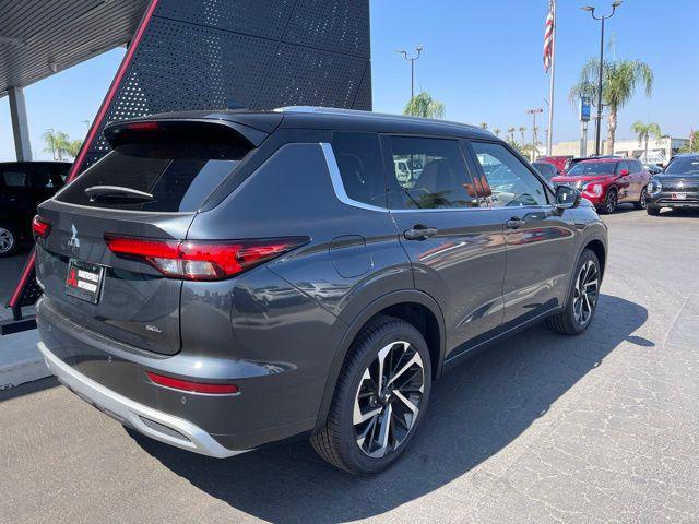 new 2024 Mitsubishi Outlander car, priced at $37,999