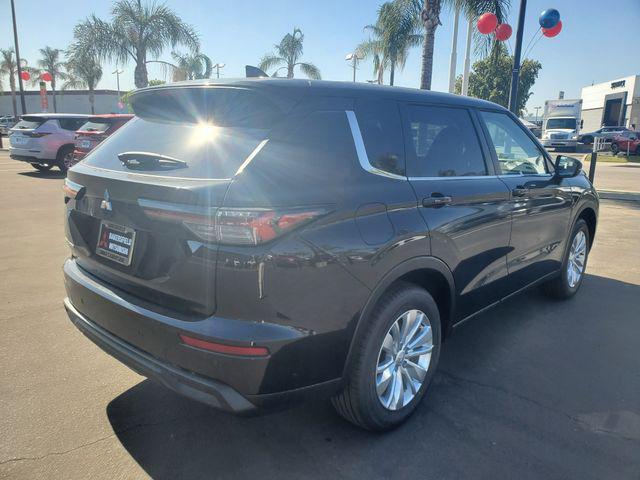 new 2025 Mitsubishi Outlander car, priced at $32,675