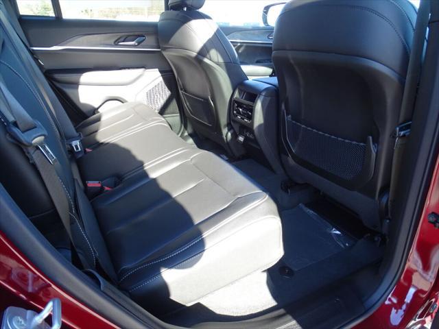 new 2025 Jeep Grand Cherokee car, priced at $46,605