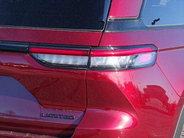 new 2025 Jeep Grand Cherokee car, priced at $46,605
