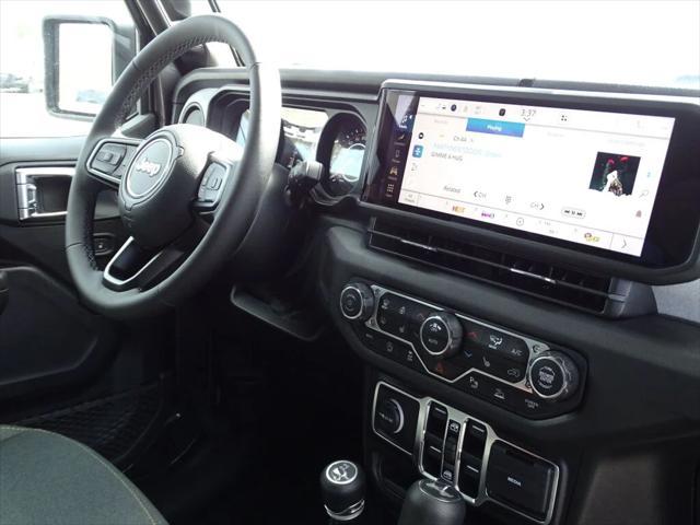 new 2025 Jeep Wrangler car, priced at $43,440