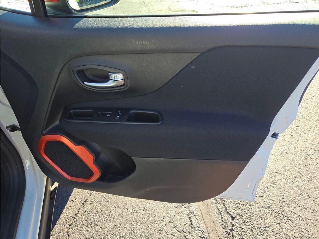 used 2020 Jeep Renegade car, priced at $23,460