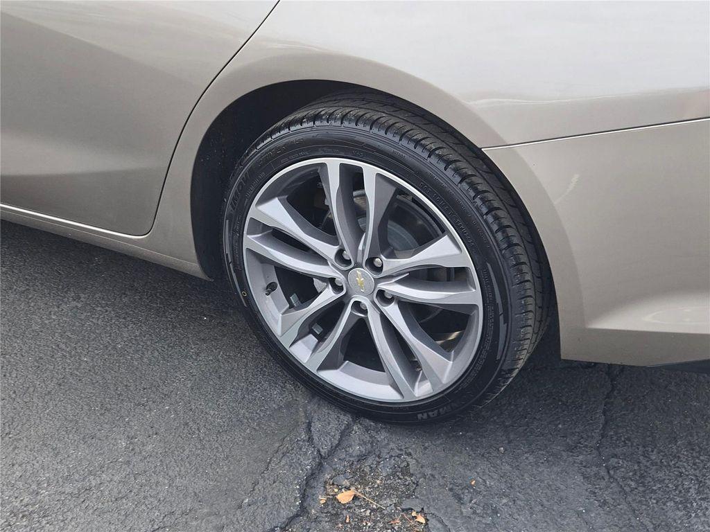 used 2024 Chevrolet Malibu car, priced at $21,900