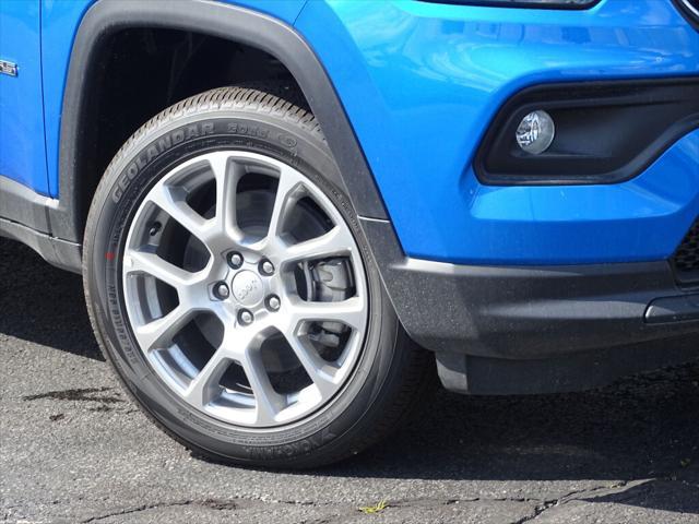 new 2024 Jeep Compass car, priced at $27,275