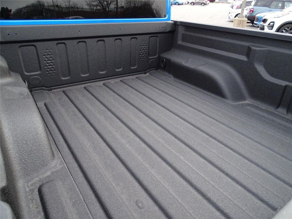 new 2025 Jeep Gladiator car, priced at $52,603