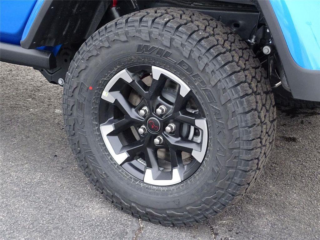 new 2025 Jeep Gladiator car, priced at $52,603