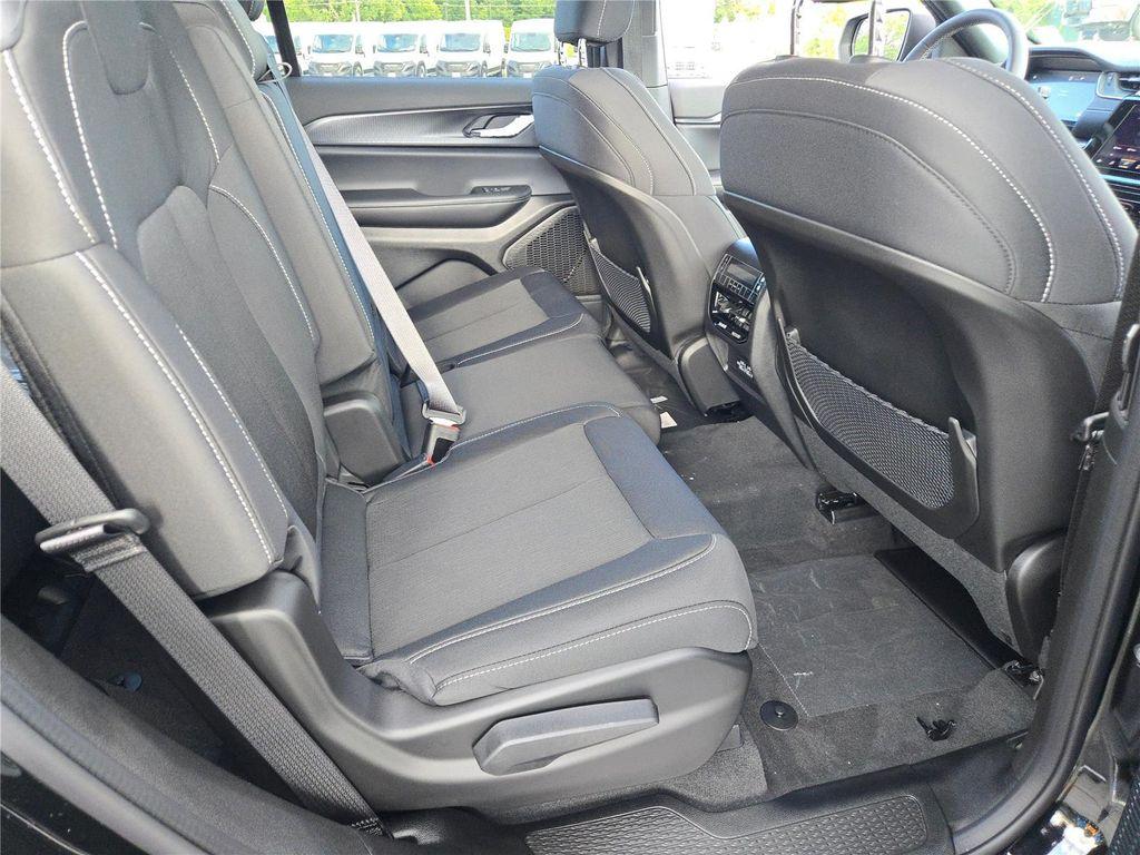 new 2025 Jeep Grand Cherokee L car, priced at $34,800