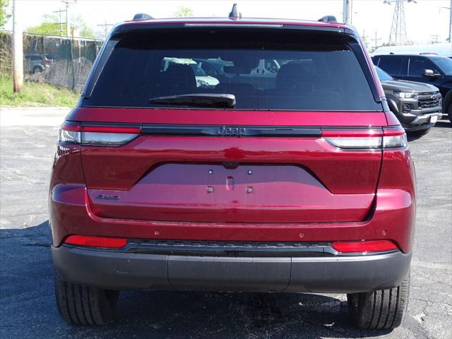 new 2025 Jeep Grand Cherokee car, priced at $42,970